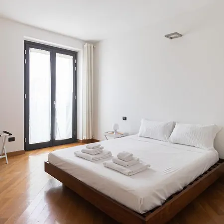 Lägenhet Italianway Comfort - Vico Magistretti 1 A *