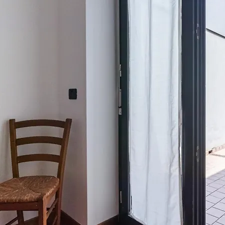 Lägenhet Italianway Comfort - Vico Magistretti 1 A *