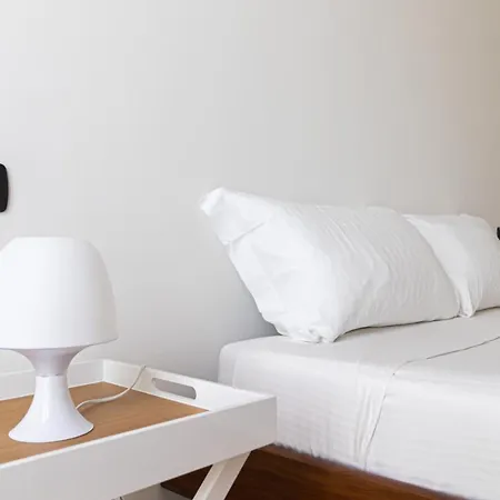 Lägenhet Italianway Comfort - Vico Magistretti 1 A